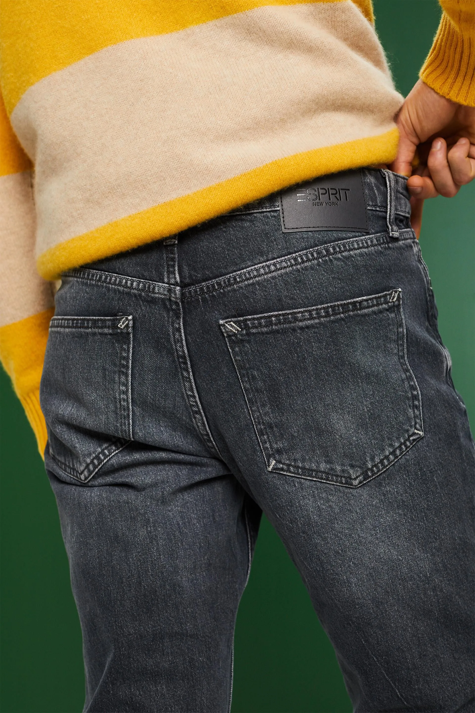 Jeans retrò taglio diritto a vita media